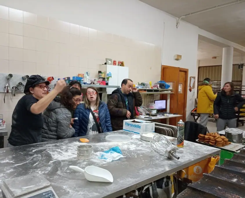 Imagen de «El Centro Ocupacional Comarcal de Agón visita la Panadería Ambel»